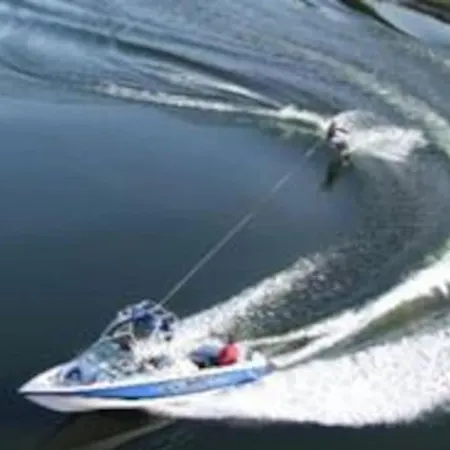 Lagooncombe Modern And Cosy