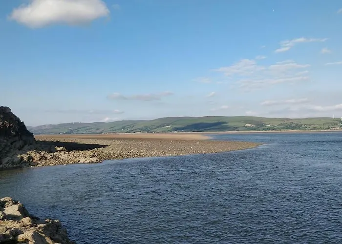 度假居 Lagooncombe Modern And Cosy *