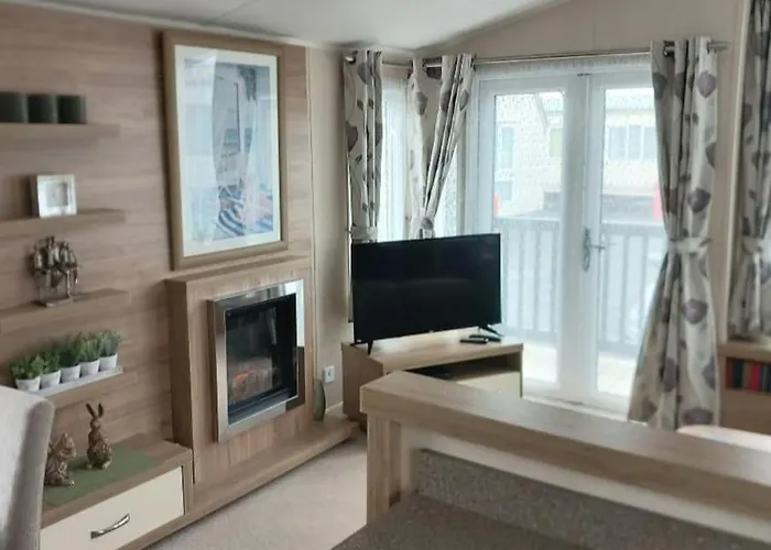 Lagooncombe Modern And Cosy 度假居 *